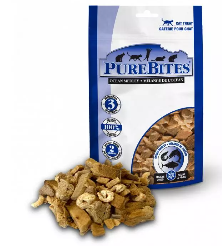 Load image into Gallery viewer, PureBites - Freeze Dried Ocean Medley Cat Treats 22g
